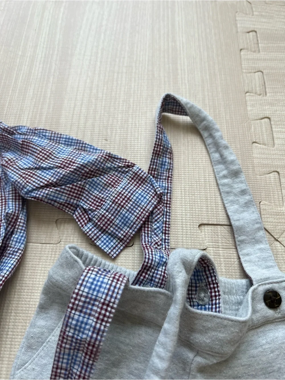 Janie and Jack Plaid Bodysuit with Light Gray Suspender Pants 3-6 months